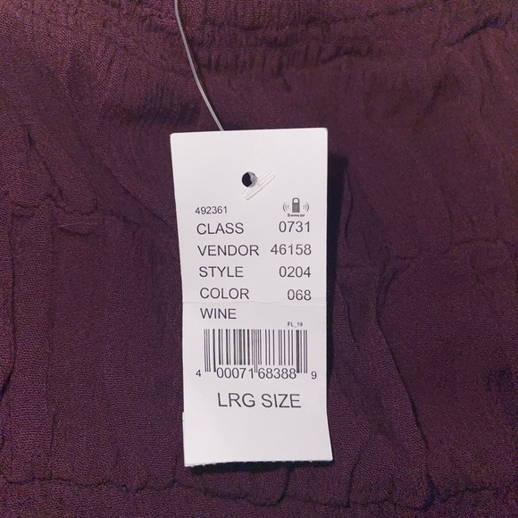 NWT Kendall and Kylie Scrunch Crop Top - Picture 4 of 4